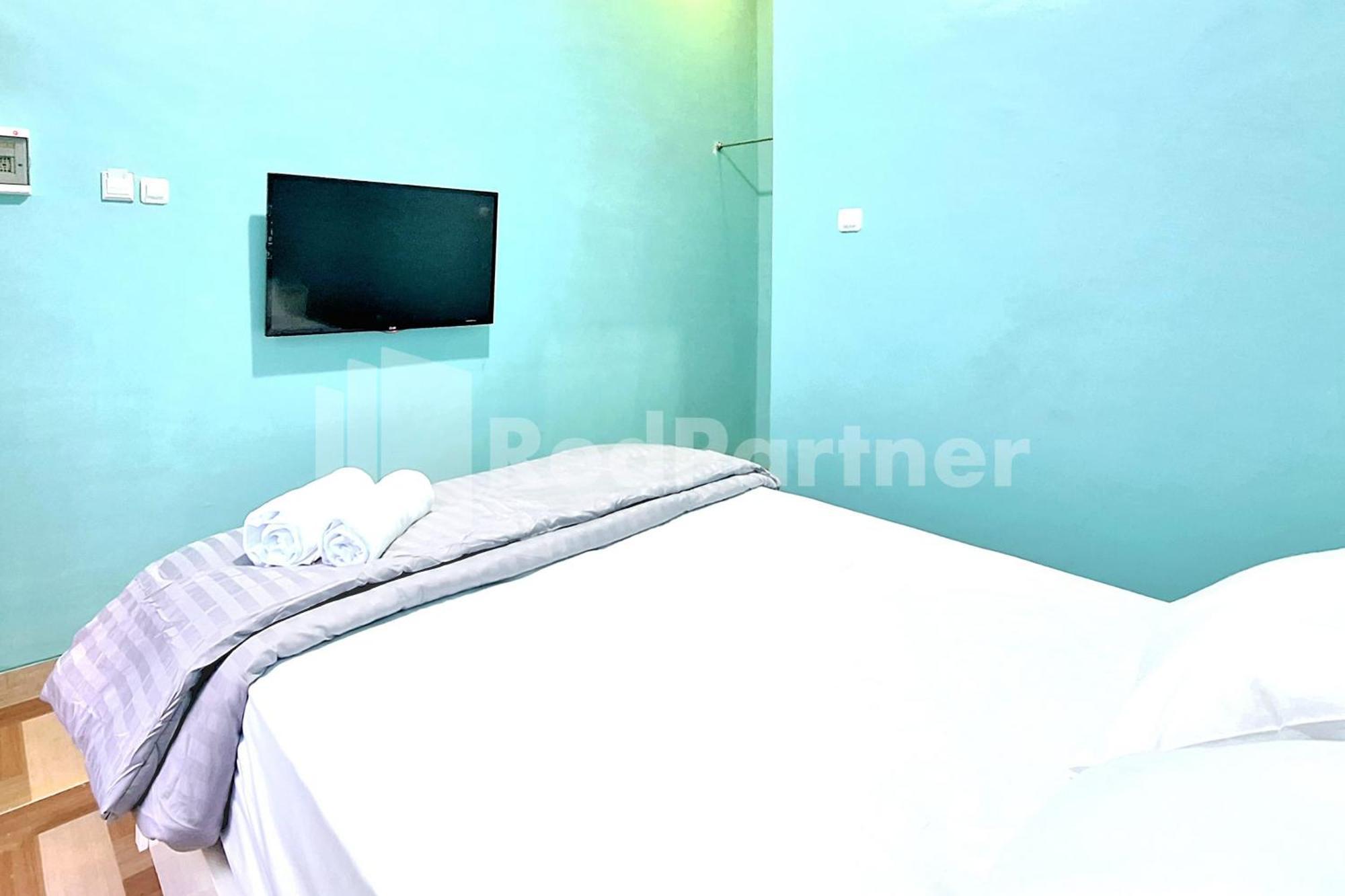 Hotel Griya Prashasta Mitra Reddoorz Kediri  Exterior foto